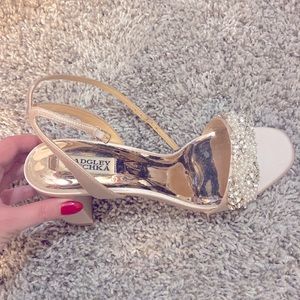 Size 9.5 Badgley Mischka Bridal Shoes Light Pink